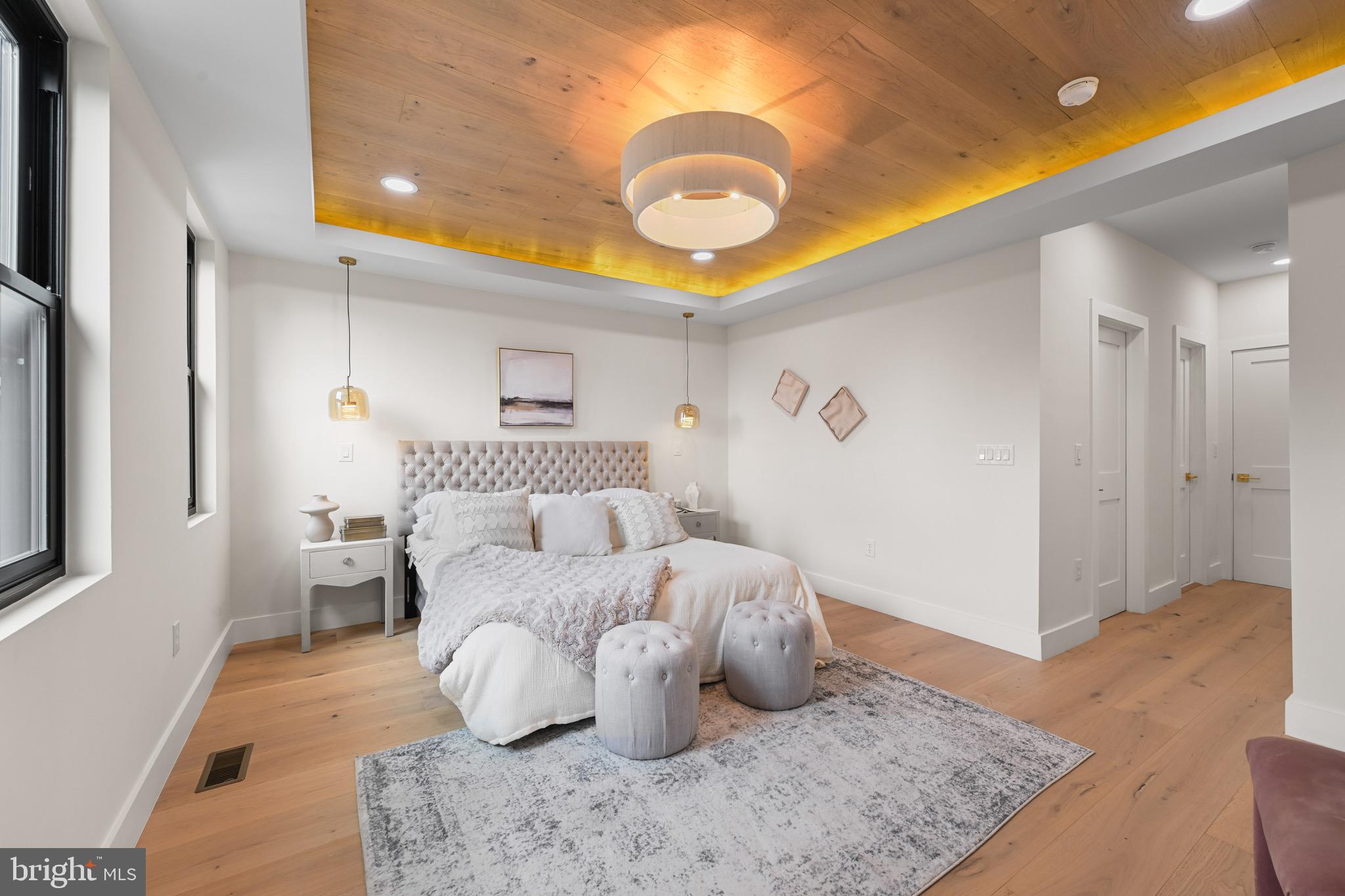 CAPITOL HILL EAST - Residential