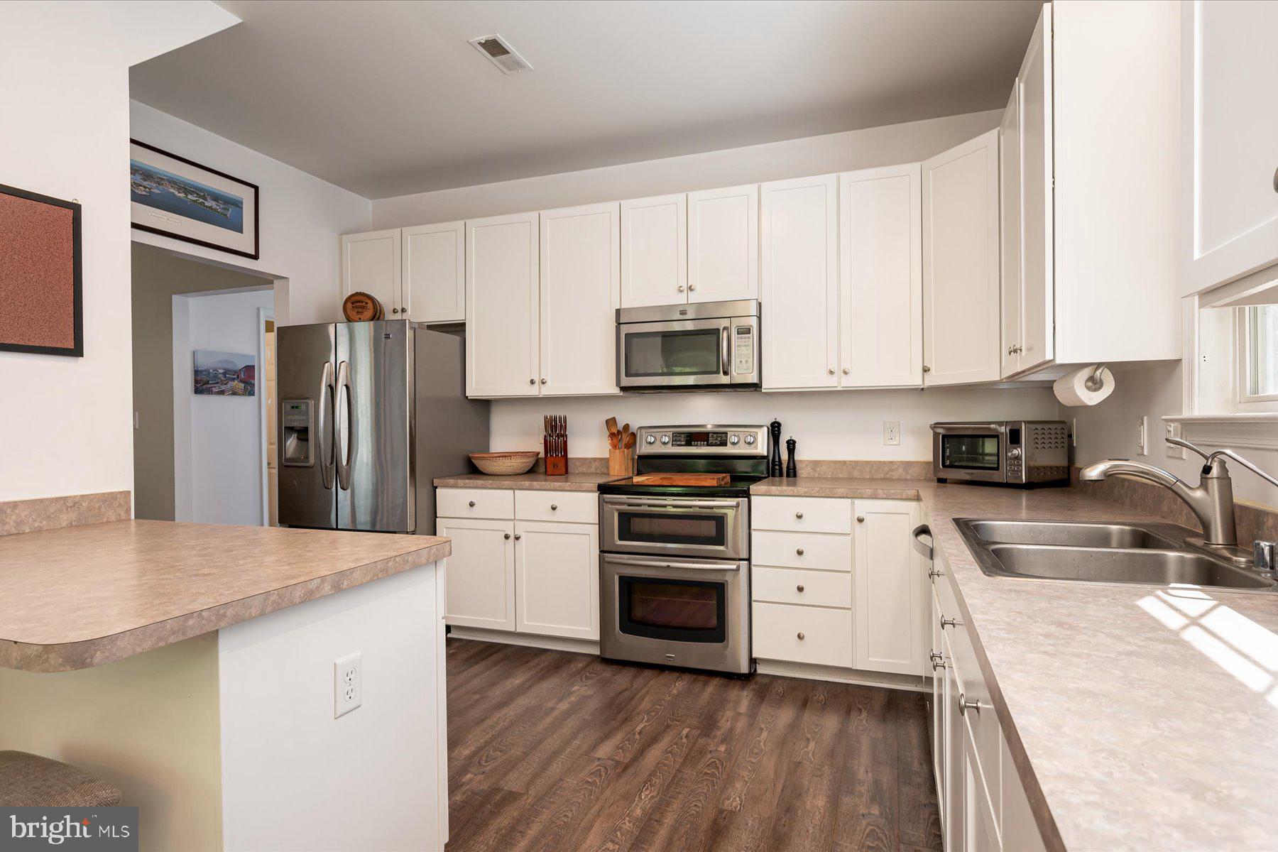 BACK BAY BEACH - Residential