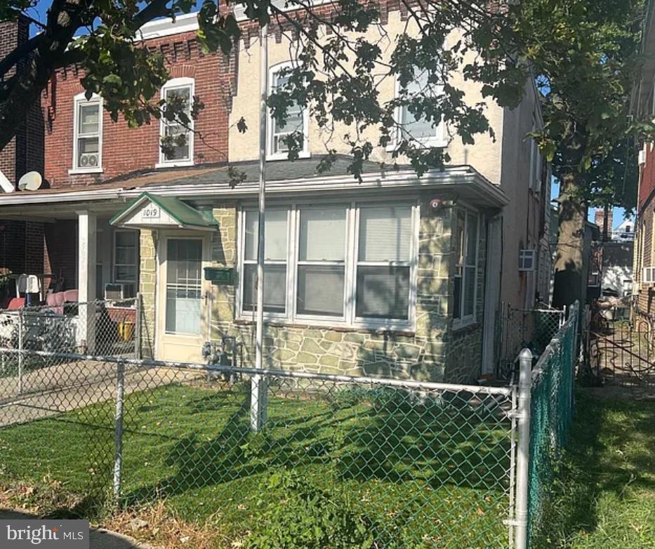 MARSHALL TERRACE - Residential