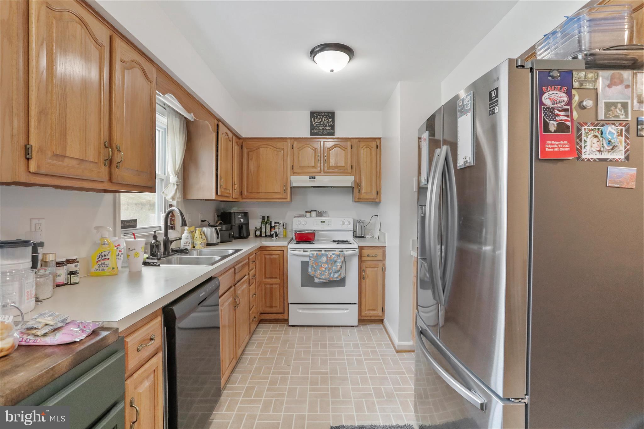 HEDGESVILLE - Residential Income