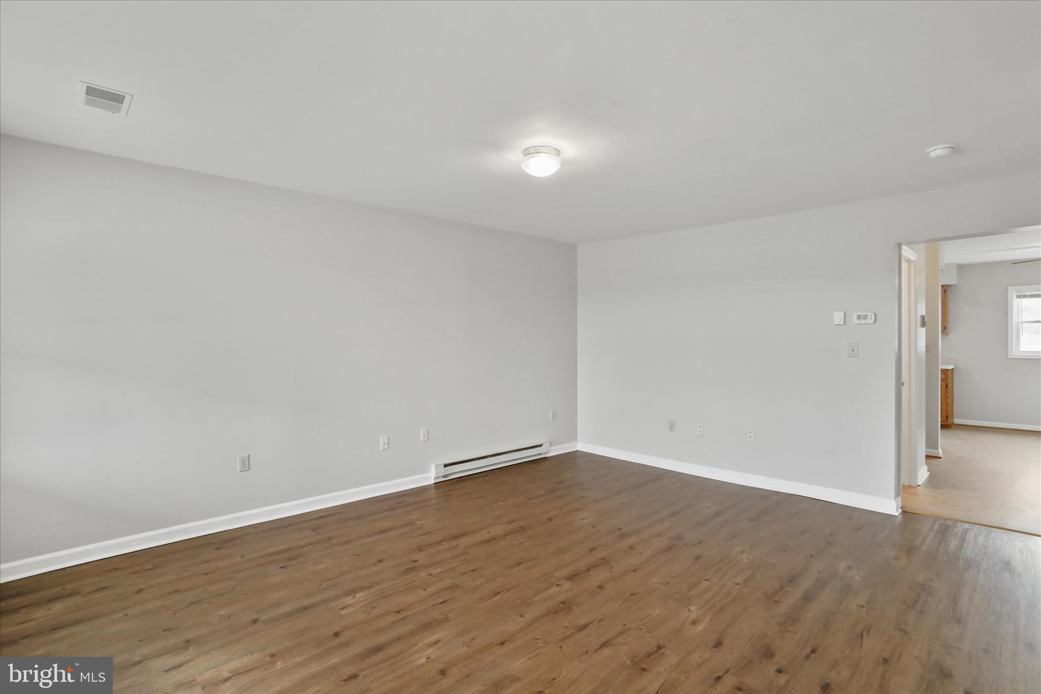 HEDGESVILLE - Residential Income