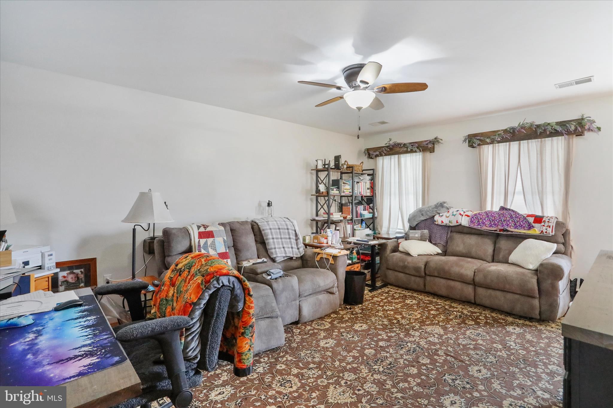 HEDGESVILLE - Residential Income