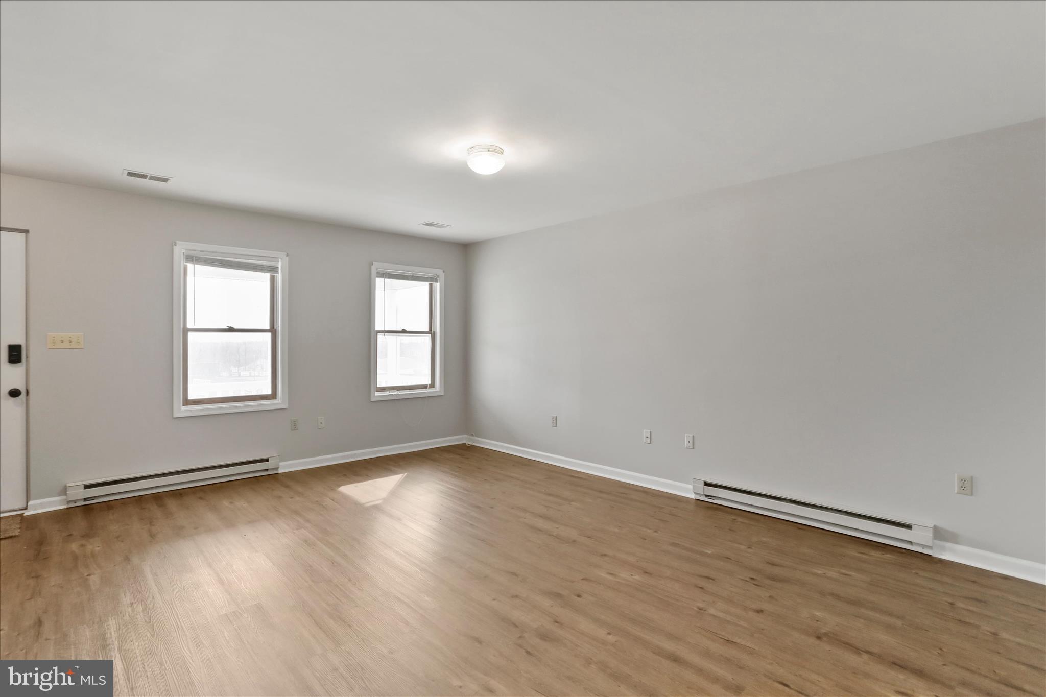 HEDGESVILLE - Residential Income