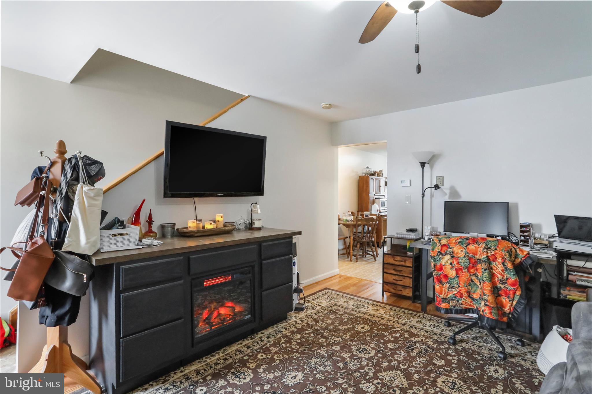 HEDGESVILLE - Residential Income