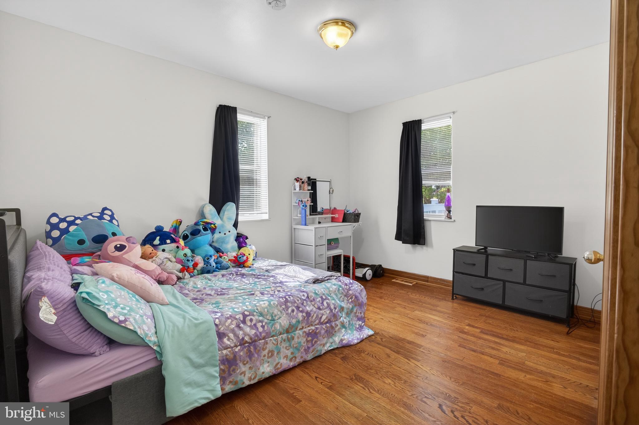 WILLOWBROOK - Residential