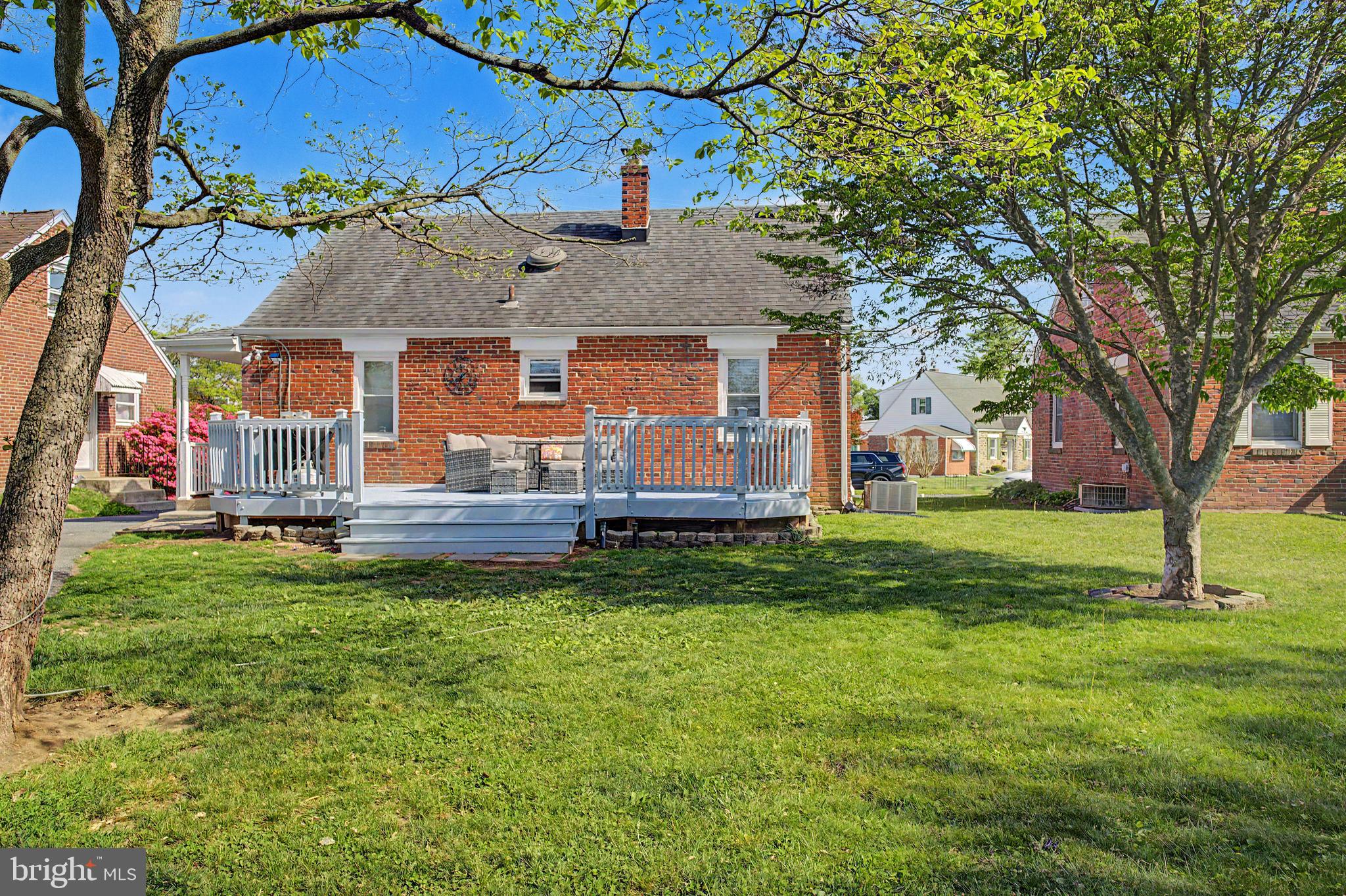 WILLOWBROOK - Residential