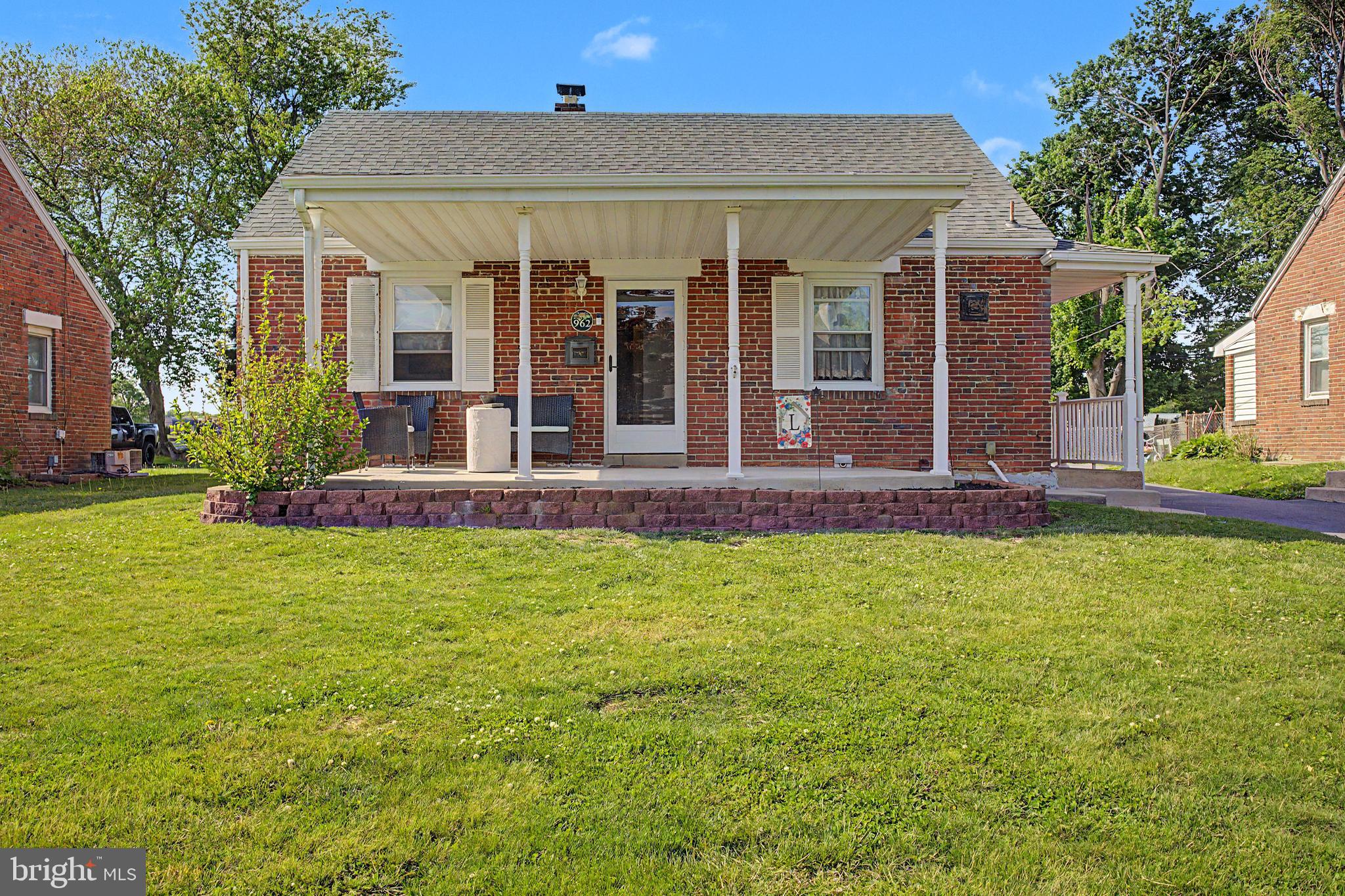 WILLOWBROOK - Residential