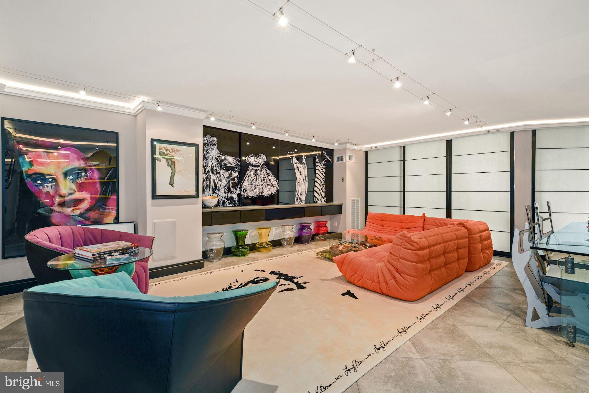 FRIENDSHIP HEIGHTS - Residential