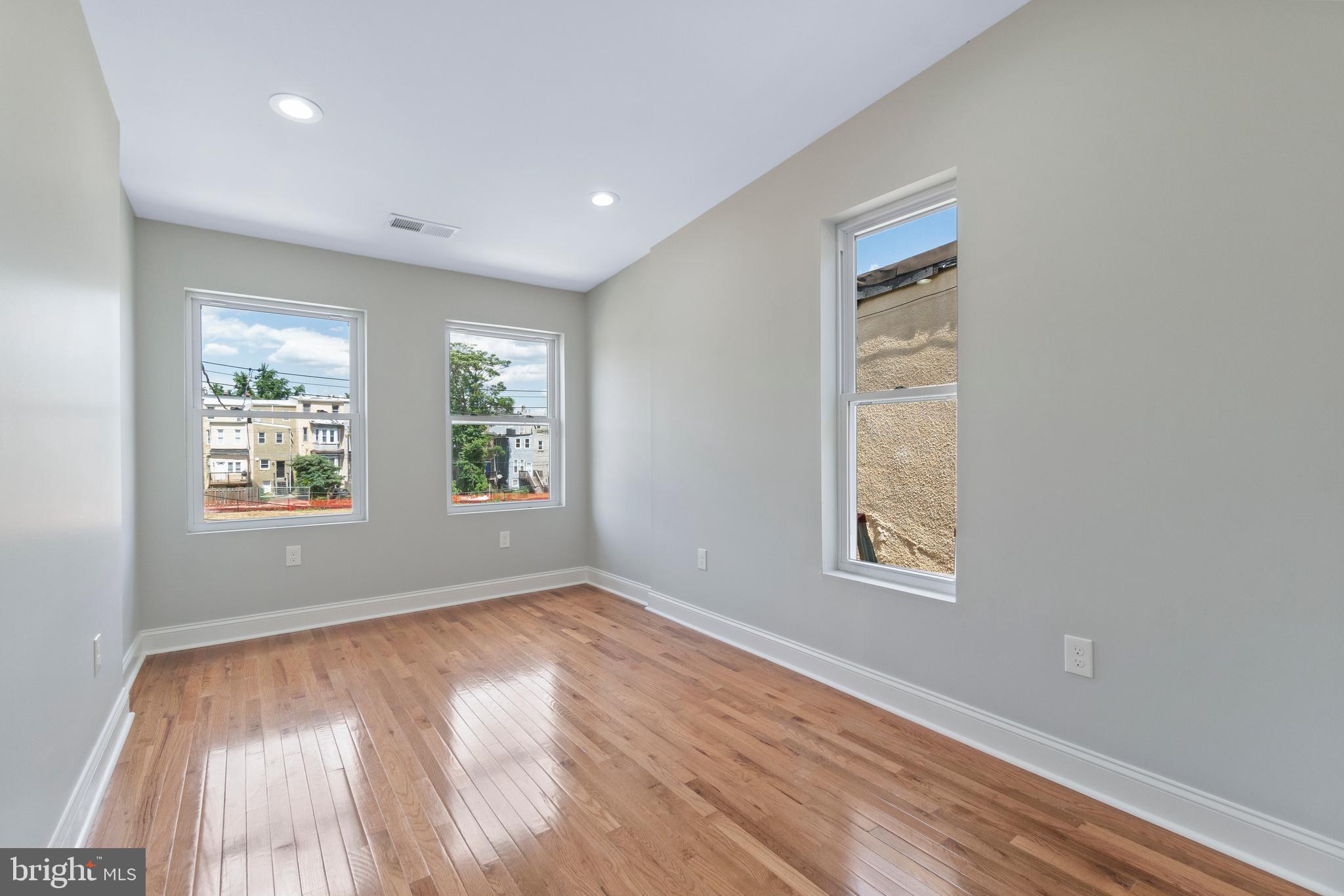 DRUID HEIGHTS - Residential