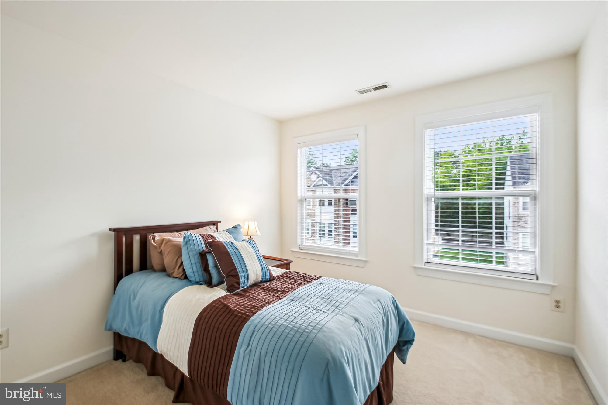 SOUTH RIVER COLONY - Residential Lease