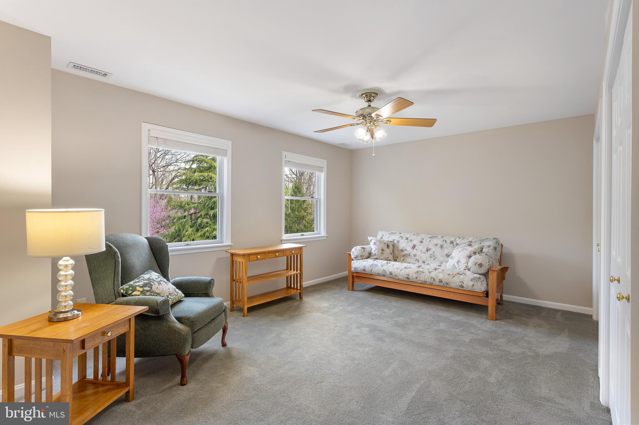 NORTH RIVER FOREST - Residential