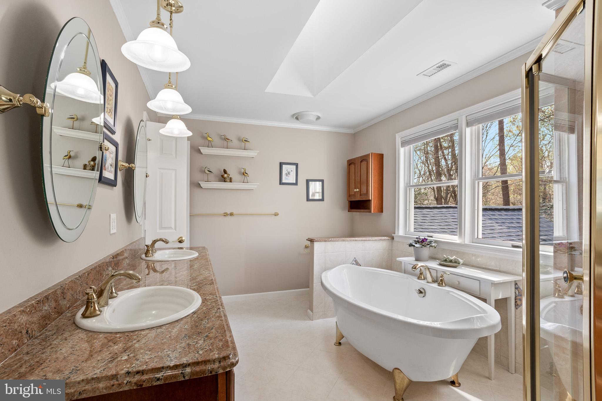 NORTH RIVER FOREST - Residential