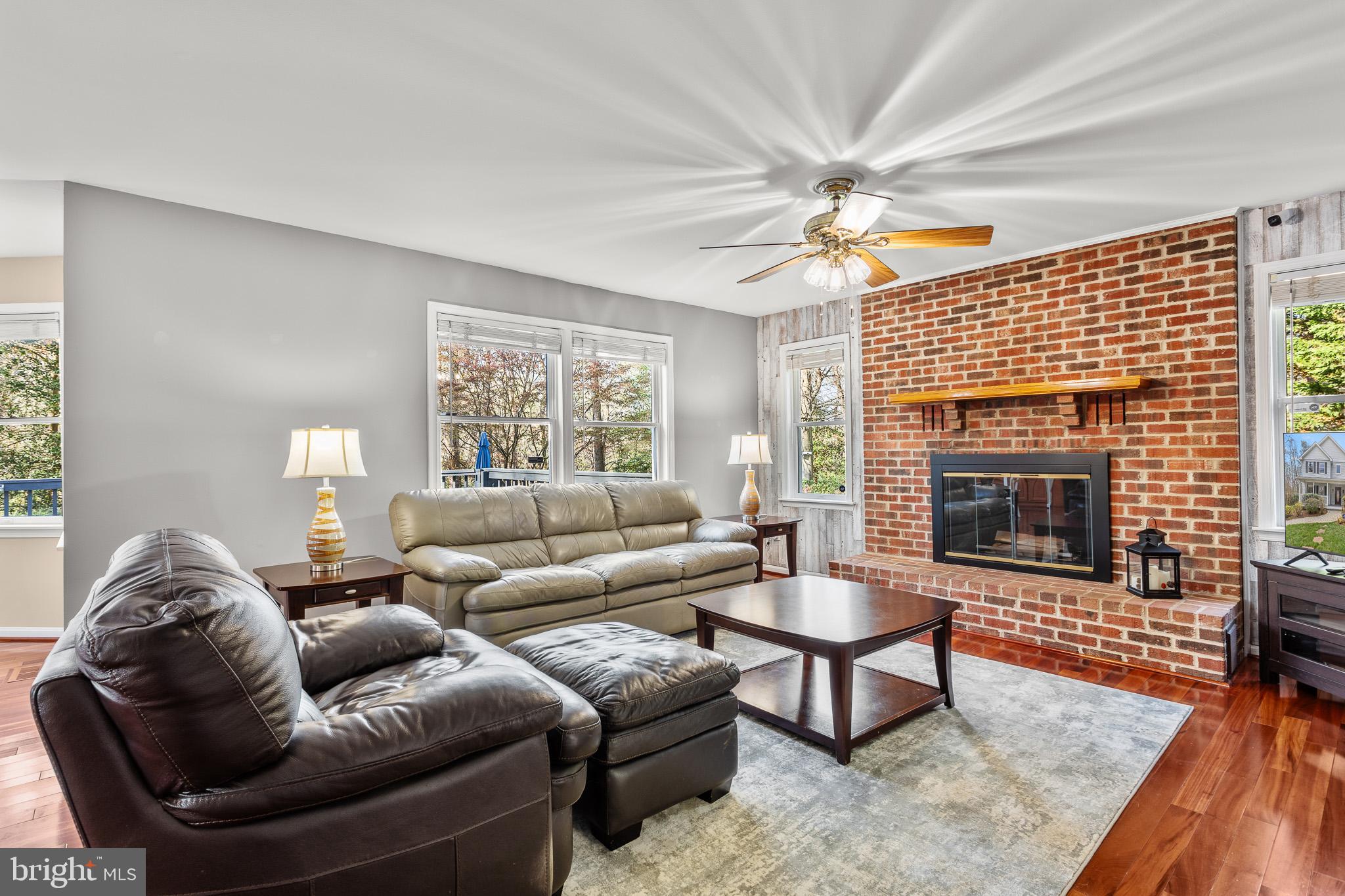 NORTH RIVER FOREST - Residential