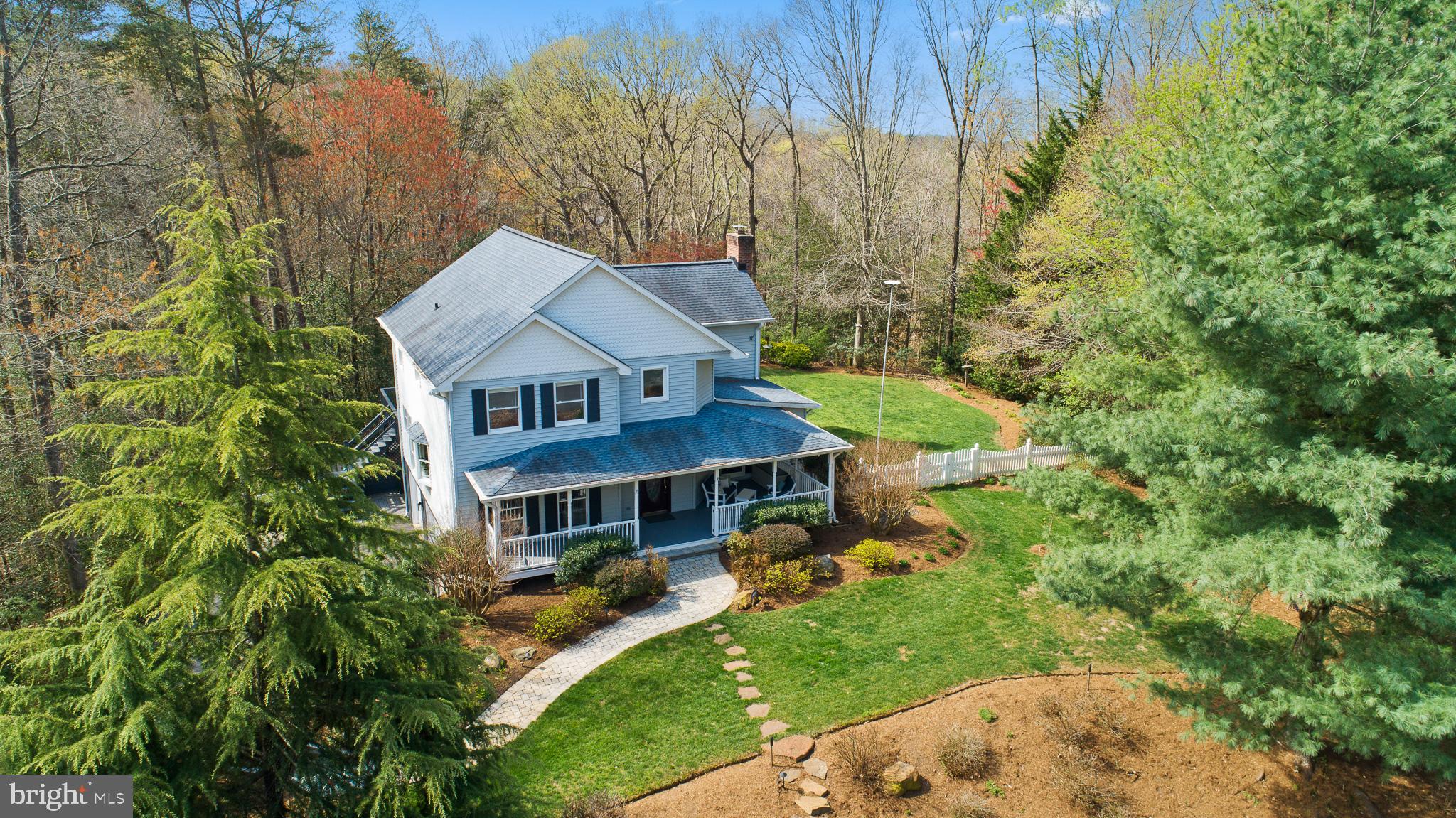 NORTH RIVER FOREST - Residential