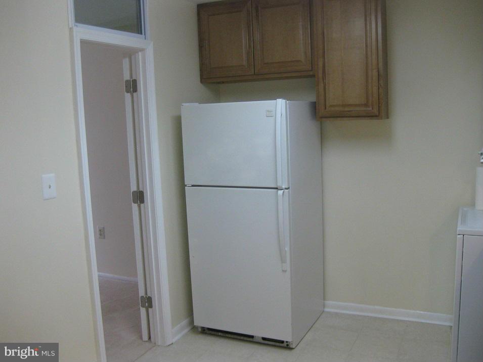 CHELSEA WOODS-PHASE 3> - Residential Lease