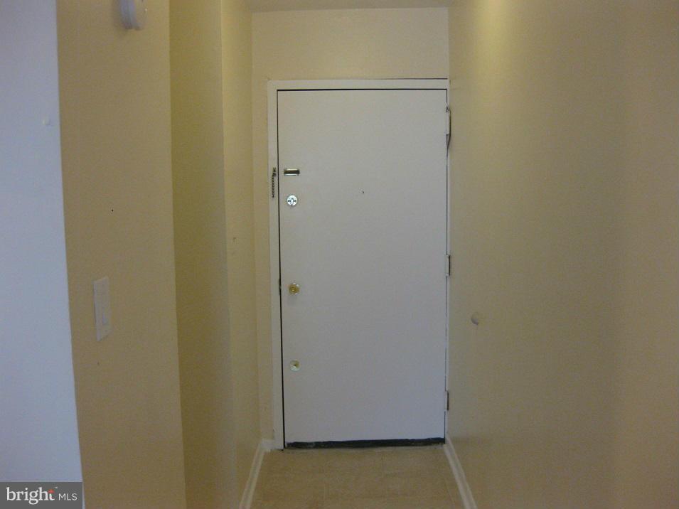 CHELSEA WOODS-PHASE 3> - Residential Lease