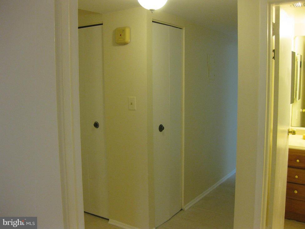 CHELSEA WOODS-PHASE 3> - Residential Lease