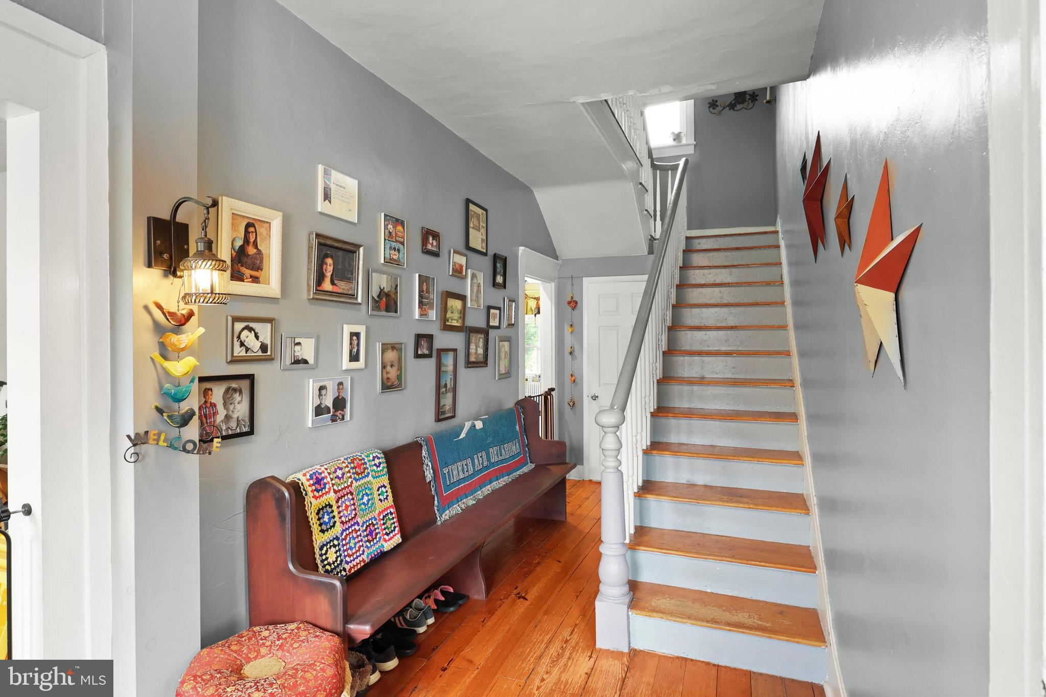 129 W KING STREET