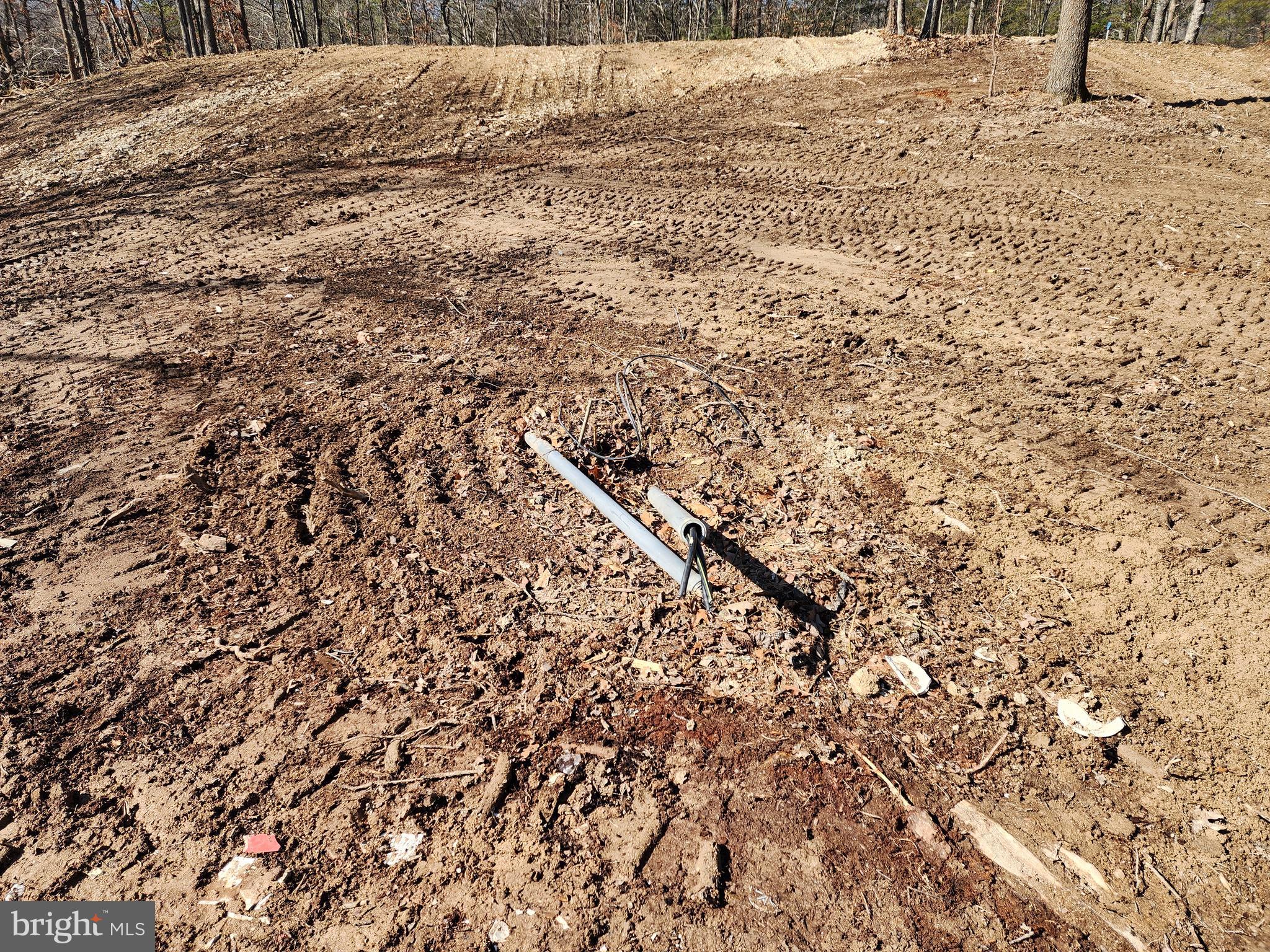 MATHIAS ESTATES - Land