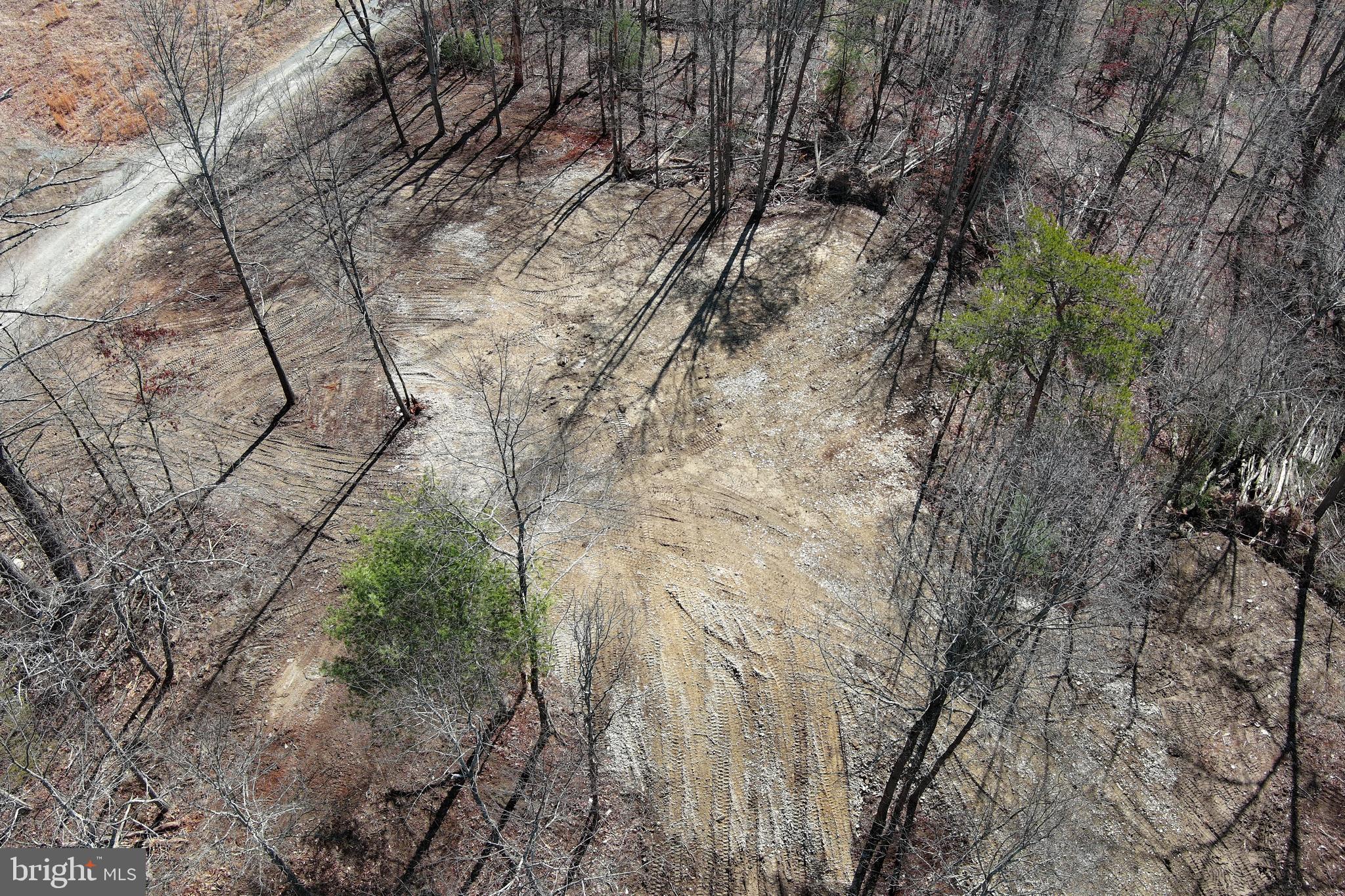 MATHIAS ESTATES - Land