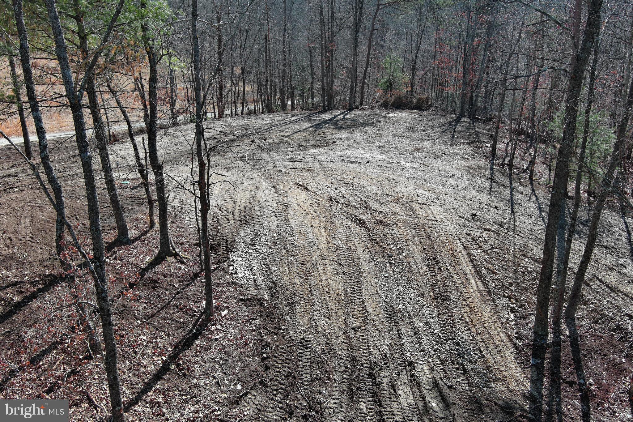 MATHIAS ESTATES - Land