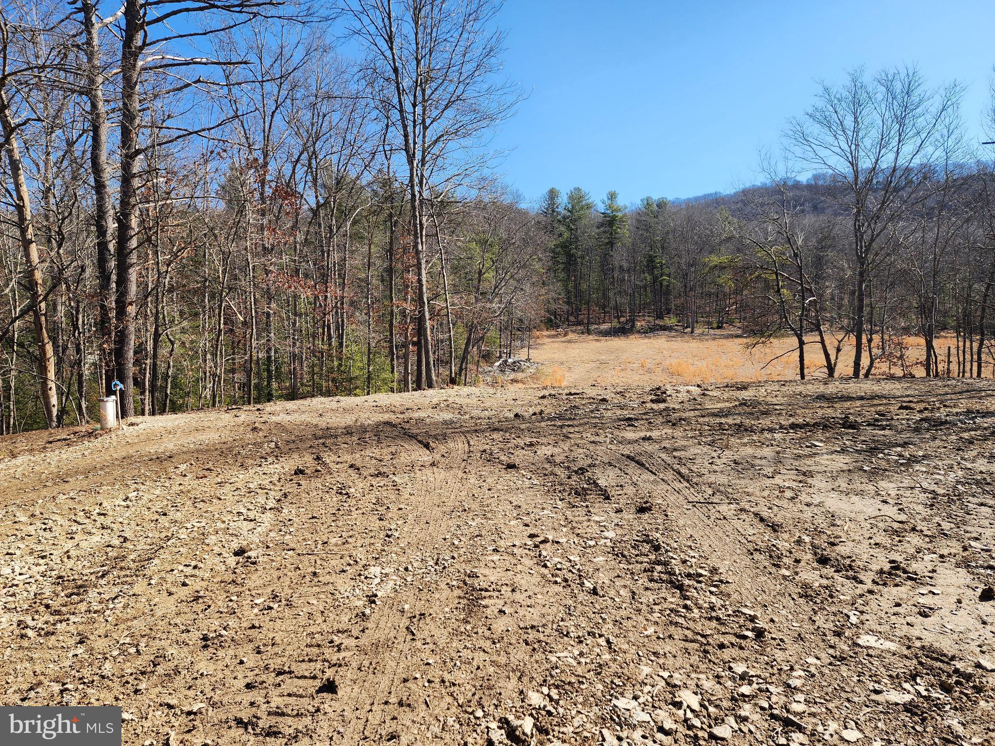 MATHIAS ESTATES - Land