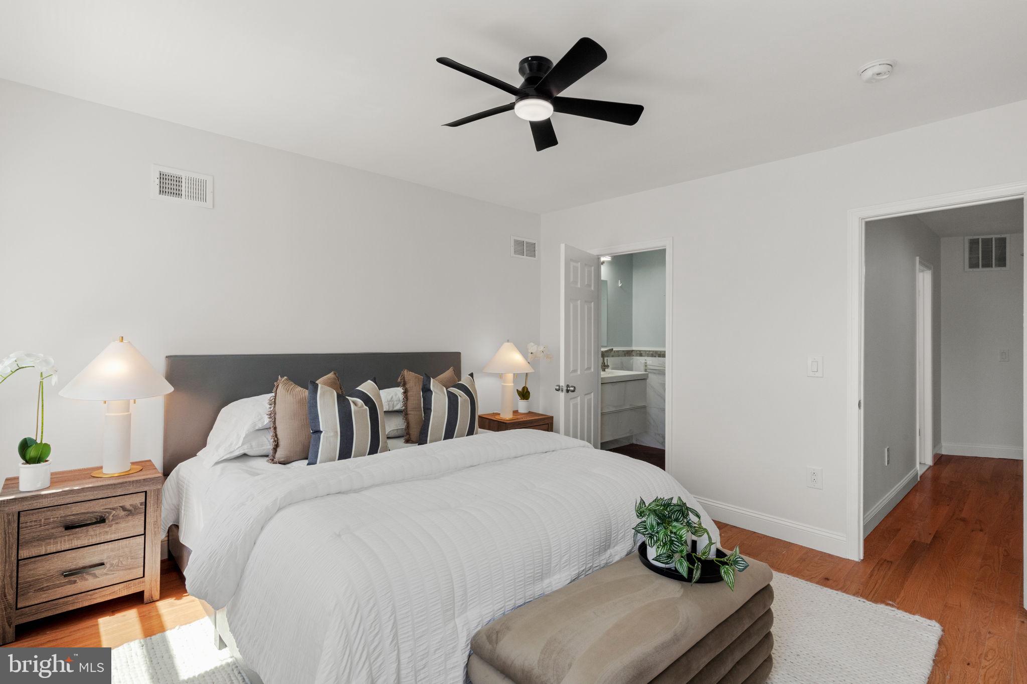 POINT BREEZE - Residential