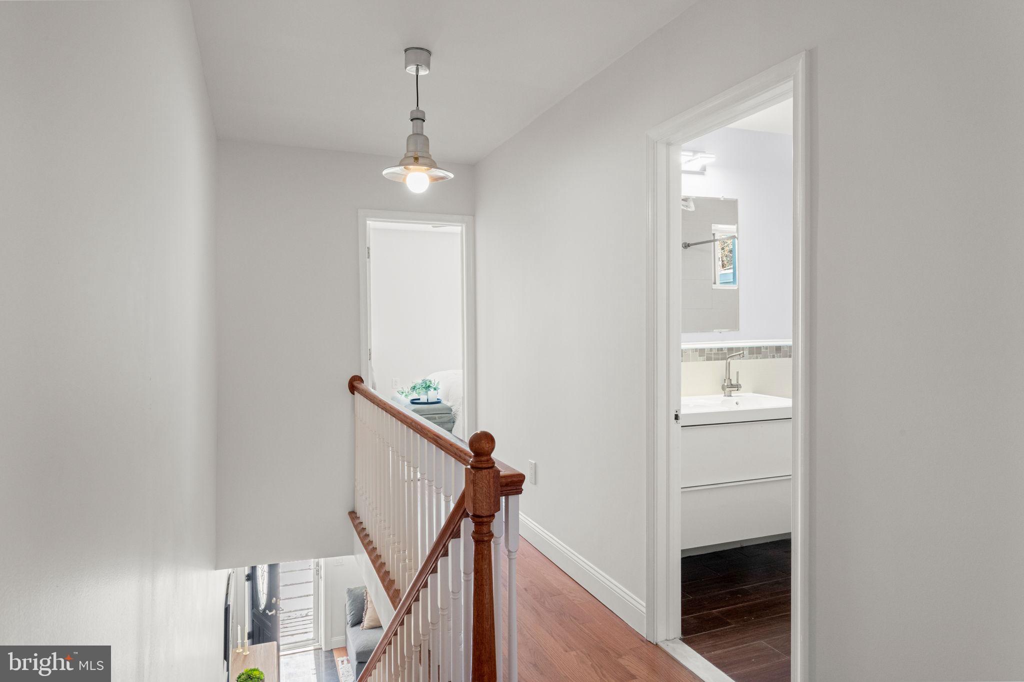 POINT BREEZE - Residential