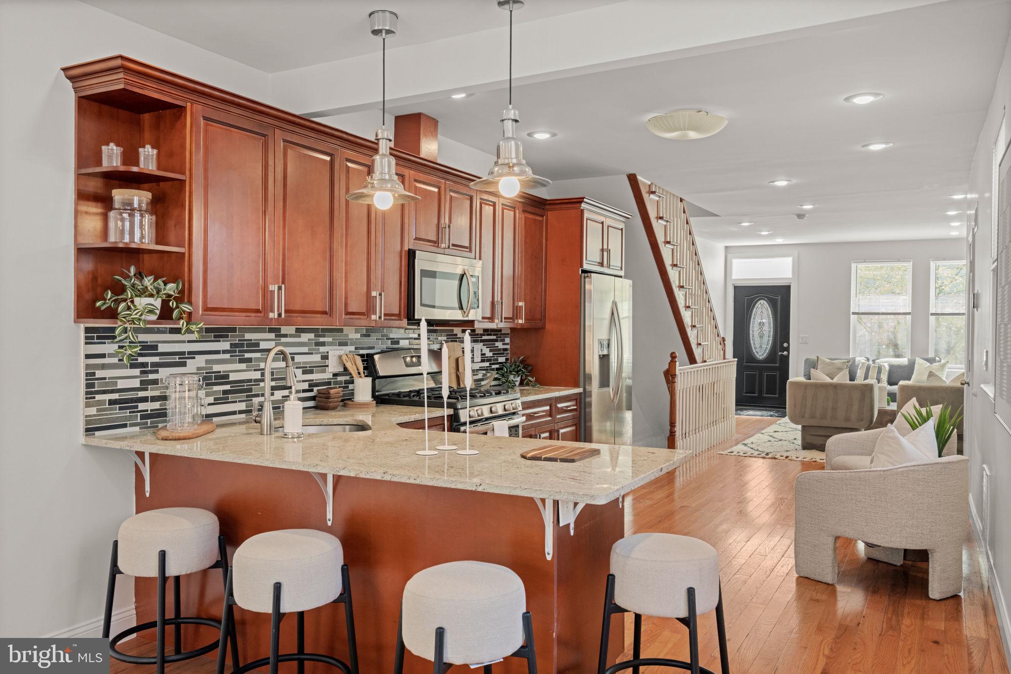 POINT BREEZE - Residential