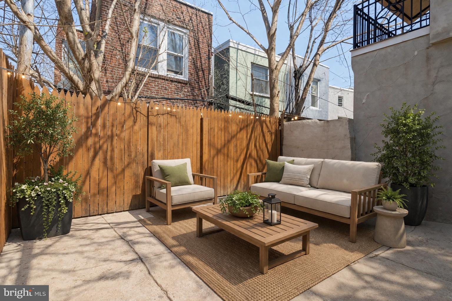 POINT BREEZE - Residential