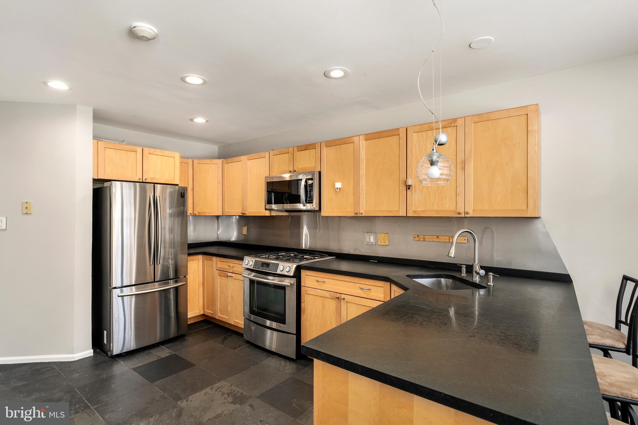 4 BENJAMIN RUSH LANE