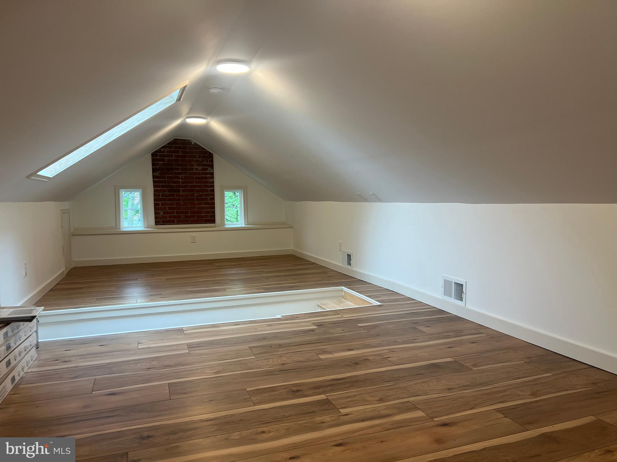 NORTH HAGERSTOWN - Residential