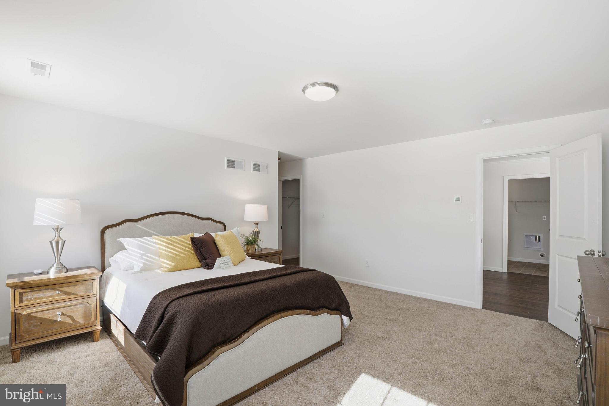 BROOKLAWN - Residential