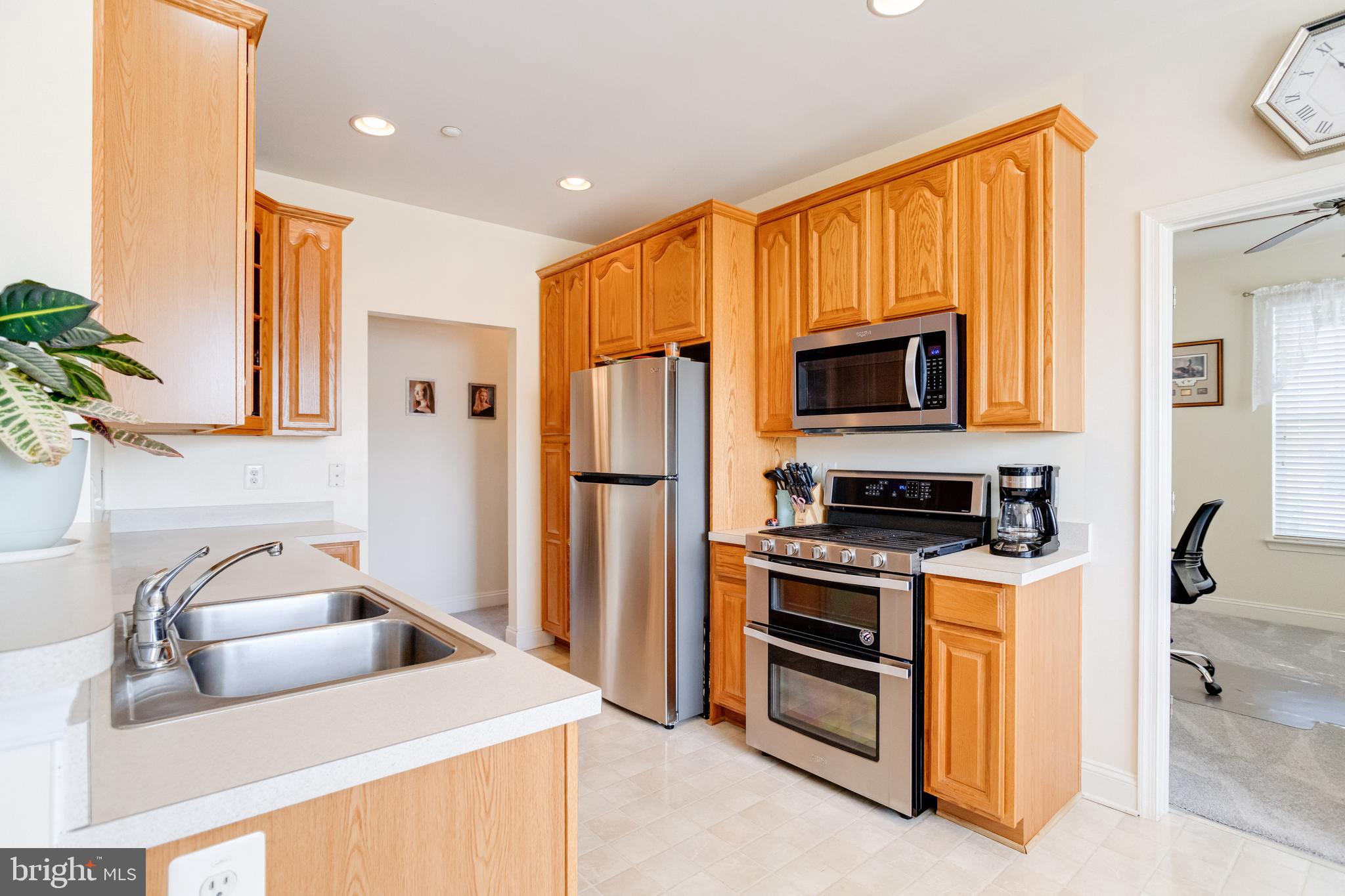 GREENBRIER HILLS - Residential