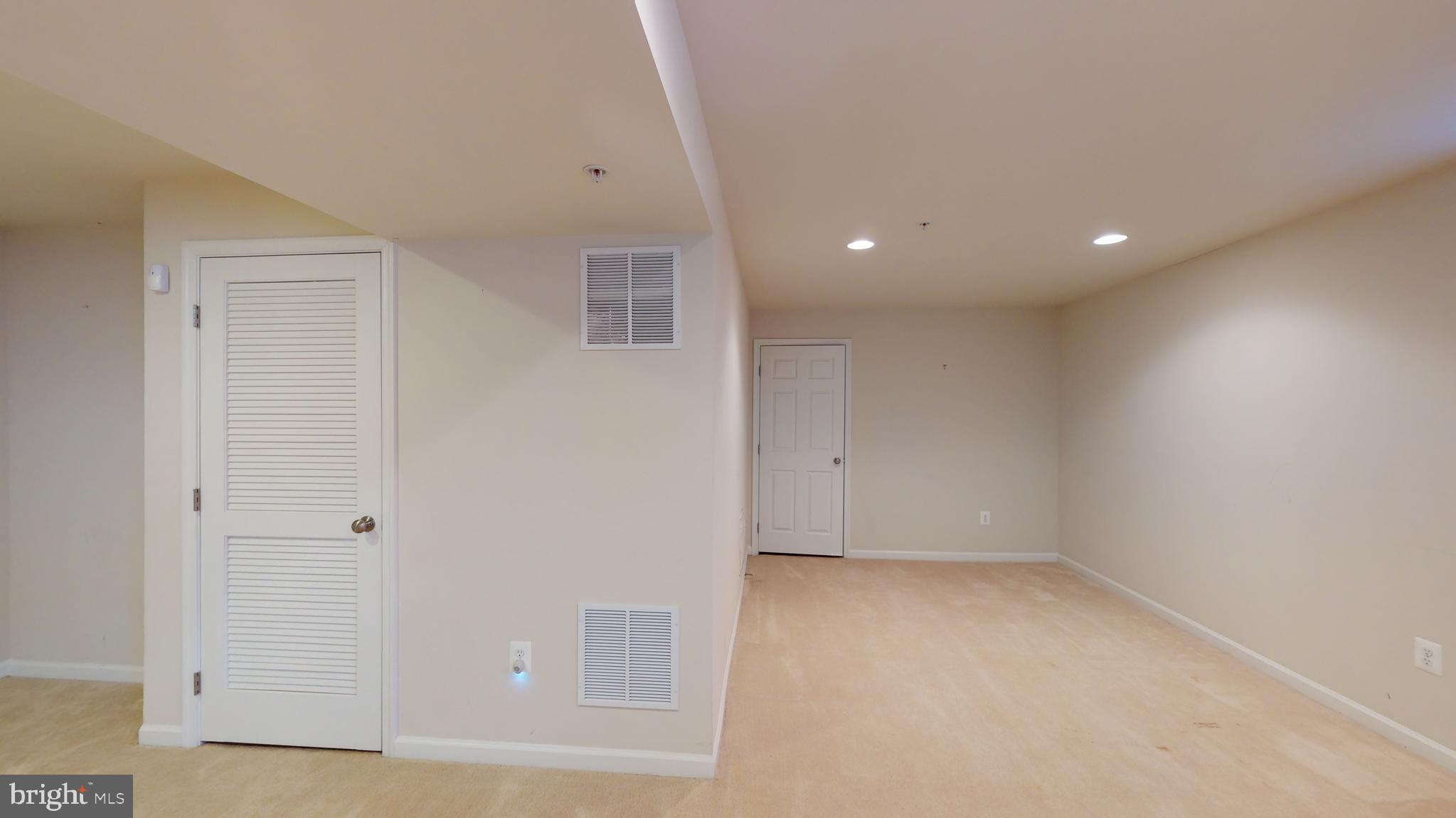 BRENTWOOD - Residential