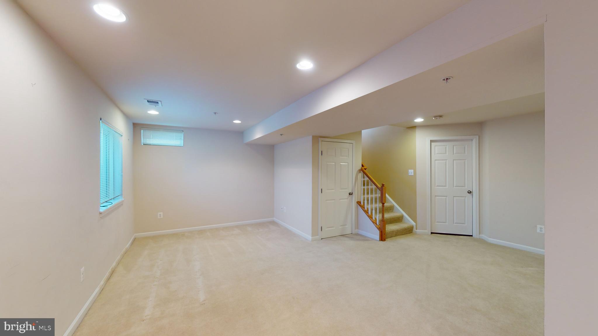 BRENTWOOD - Residential