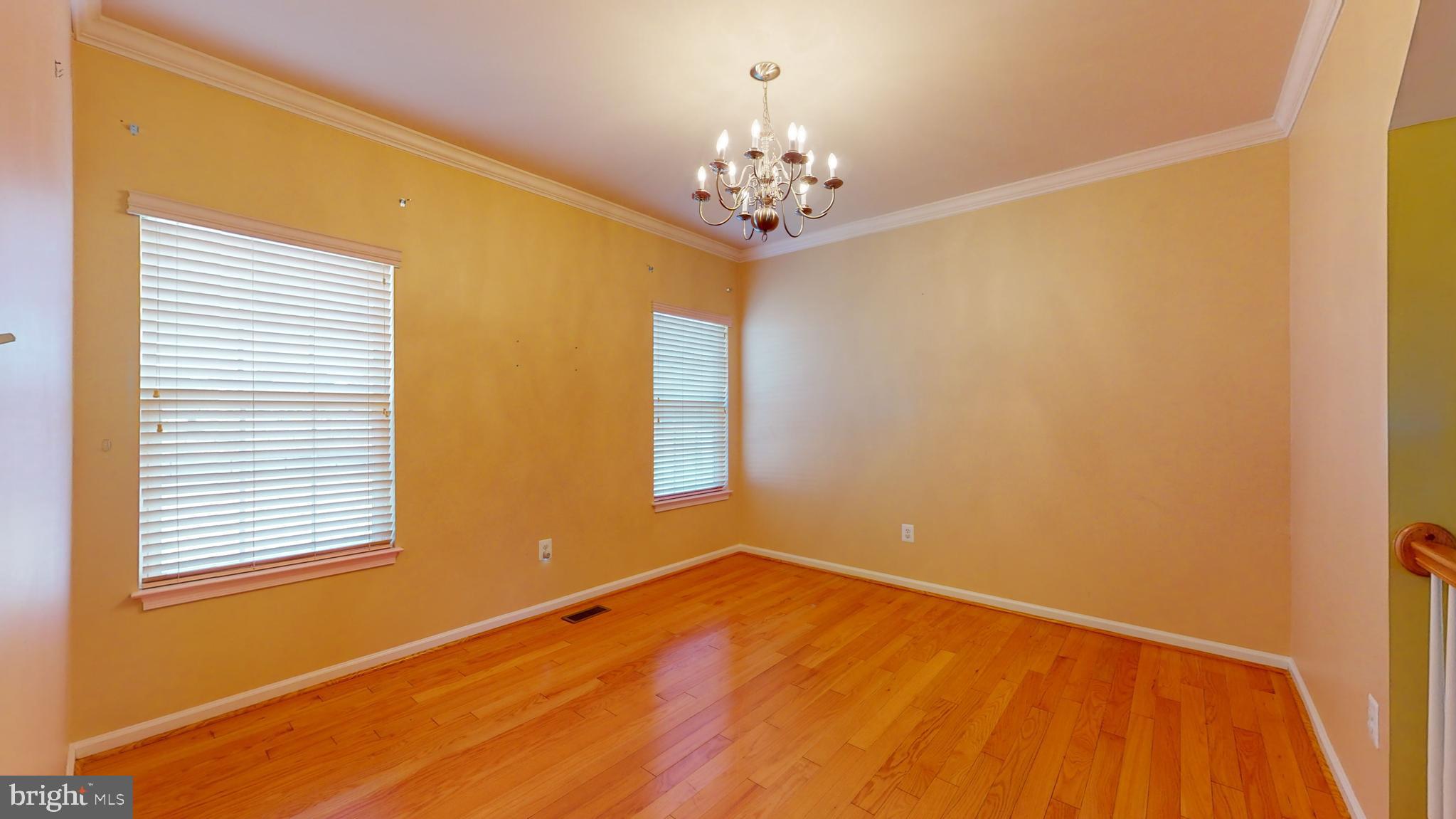 BRENTWOOD - Residential