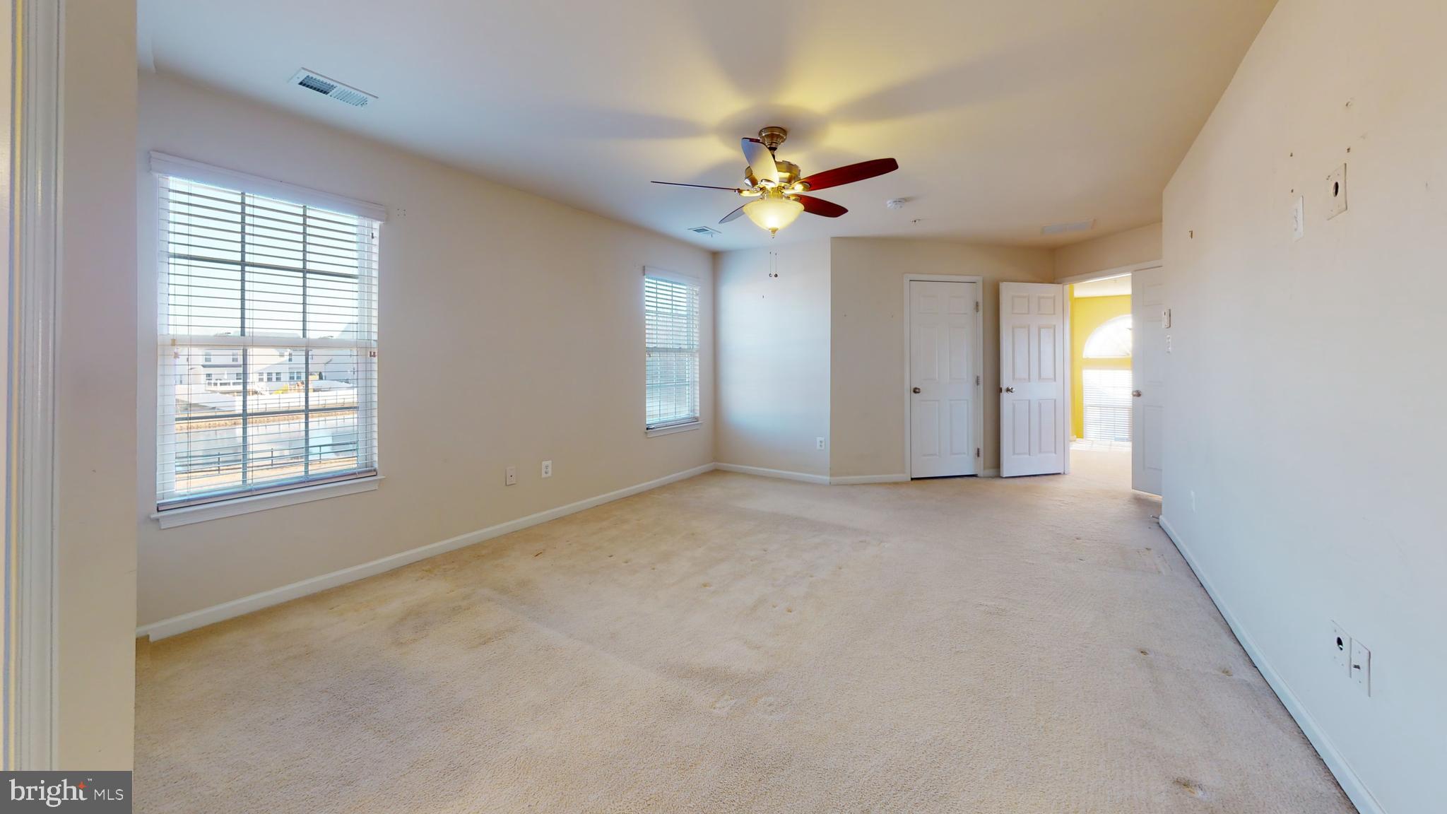 BRENTWOOD - Residential