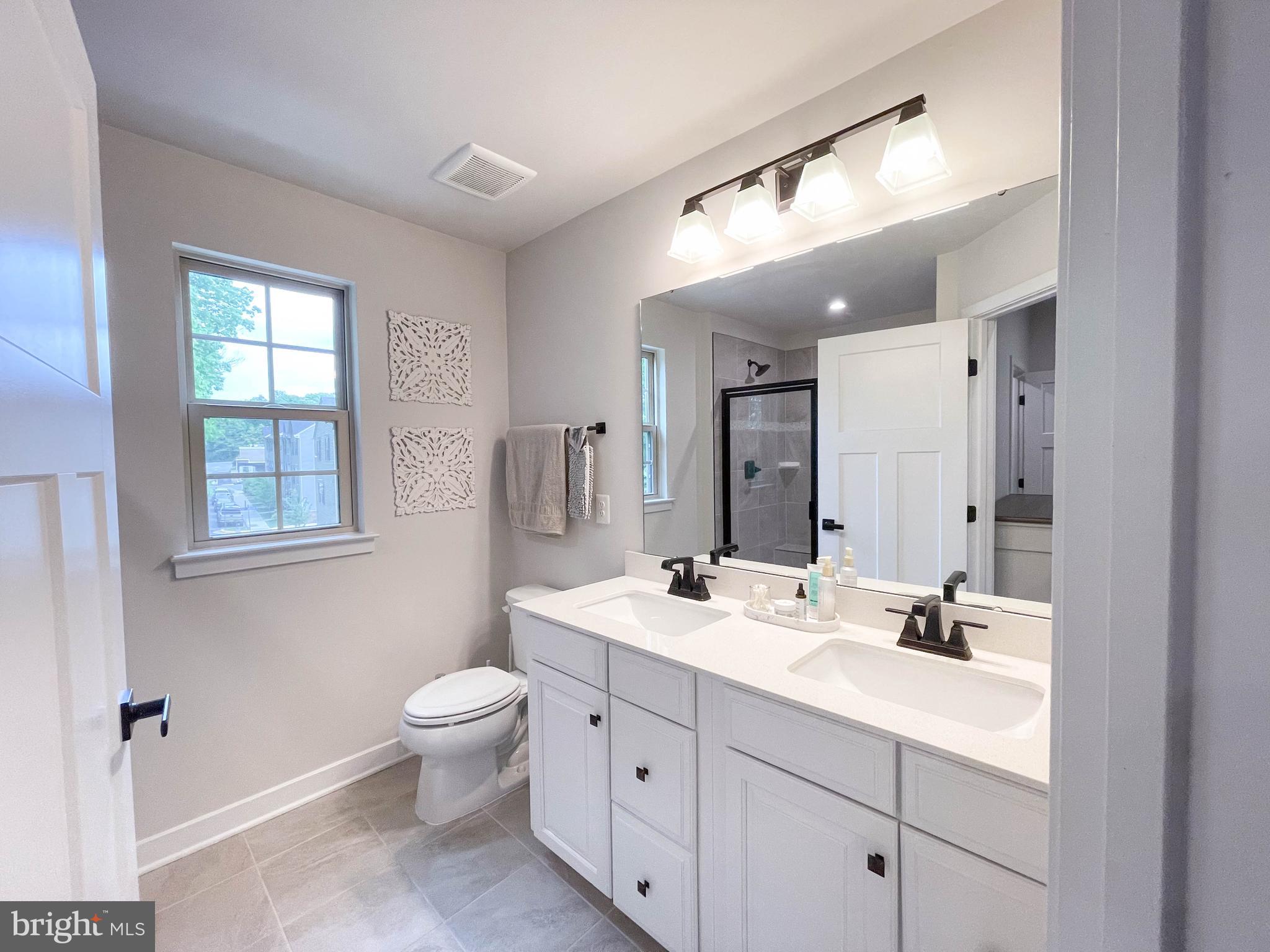 HERITAGE - Residential Lease