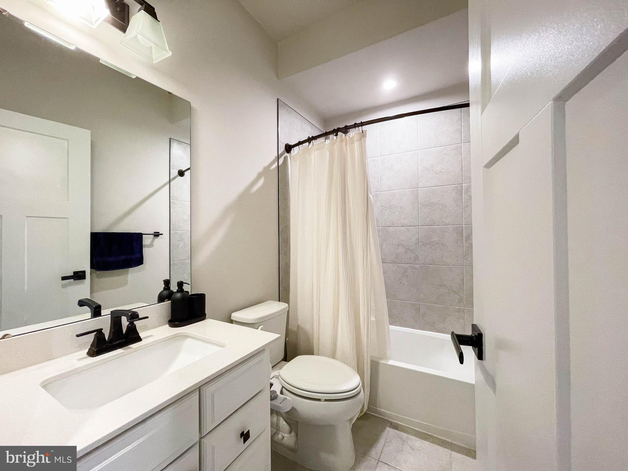 HERITAGE - Residential Lease