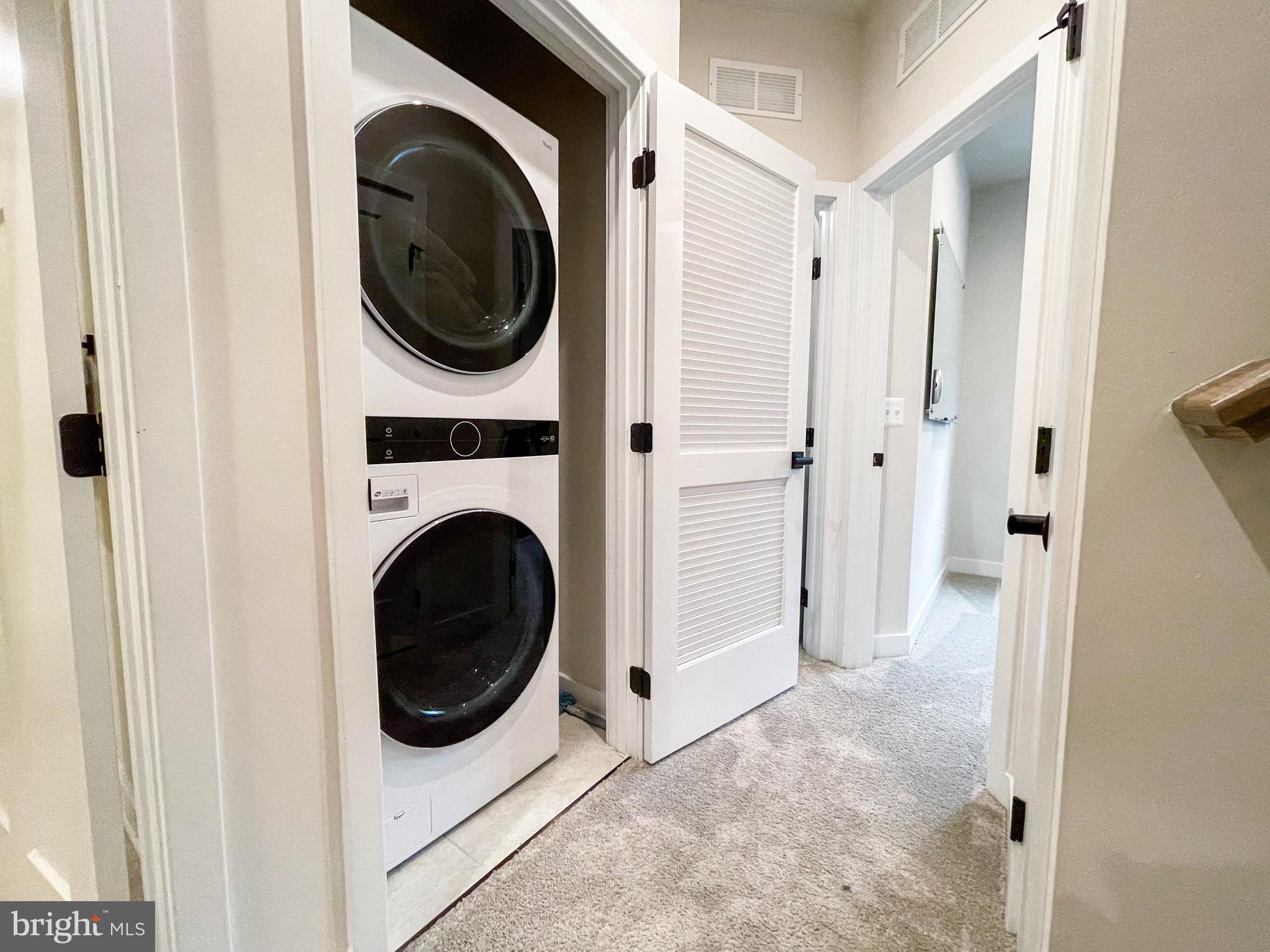 HERITAGE - Residential Lease