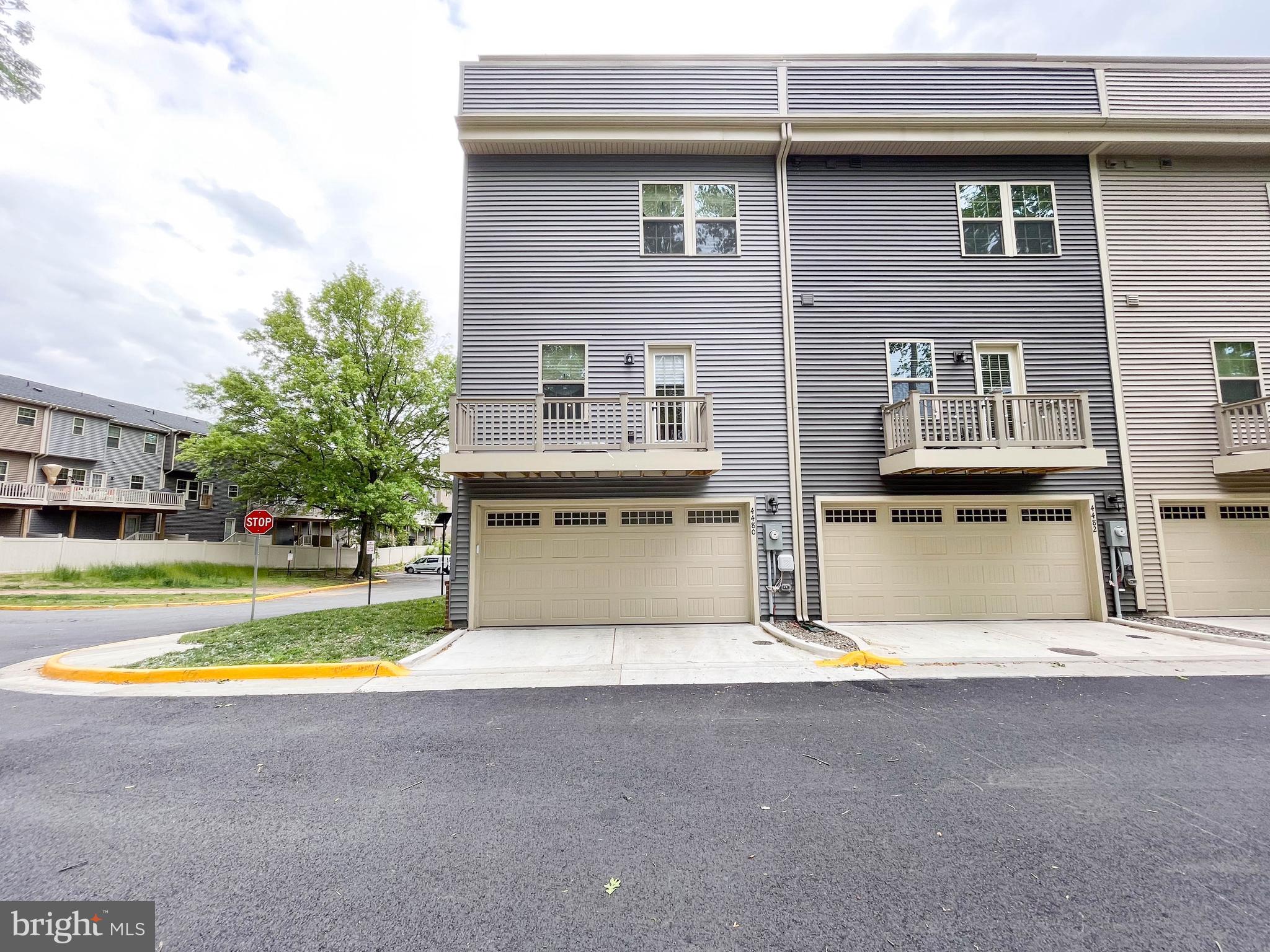 HERITAGE - Residential Lease