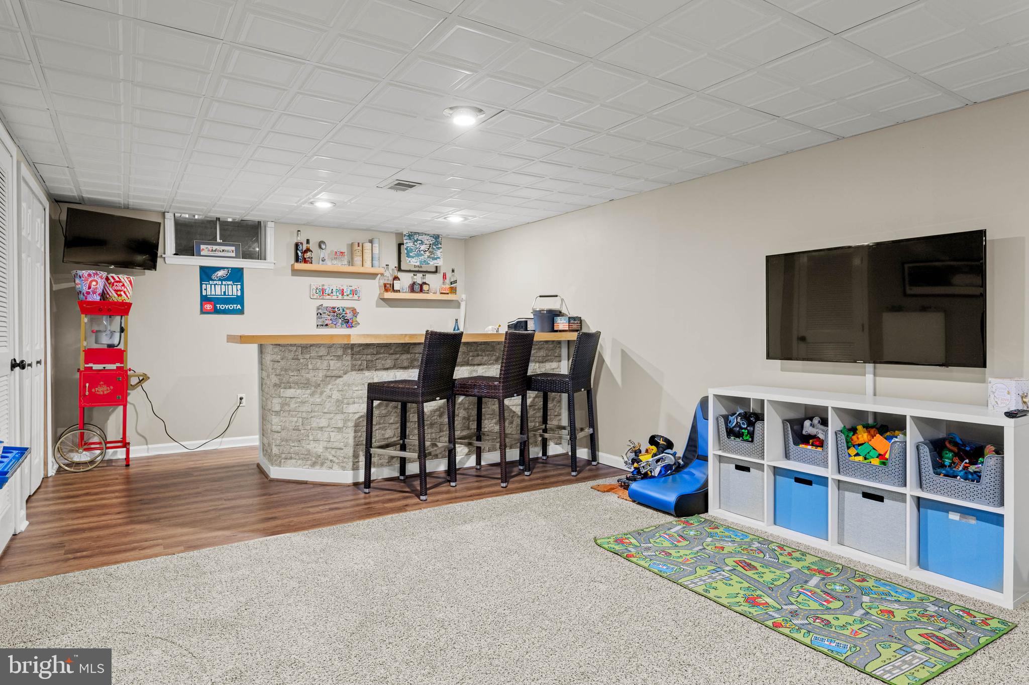 CHERRY TREE KNOLL - Residential