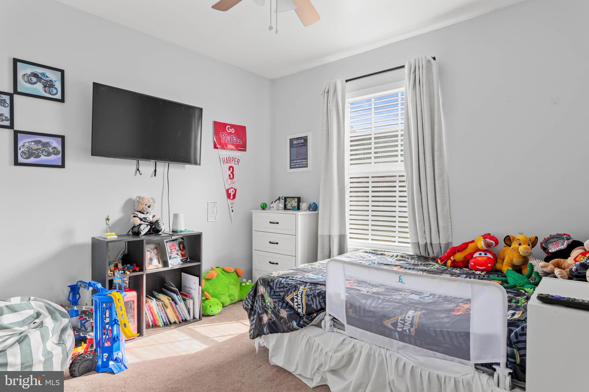 CHERRY TREE KNOLL - Residential