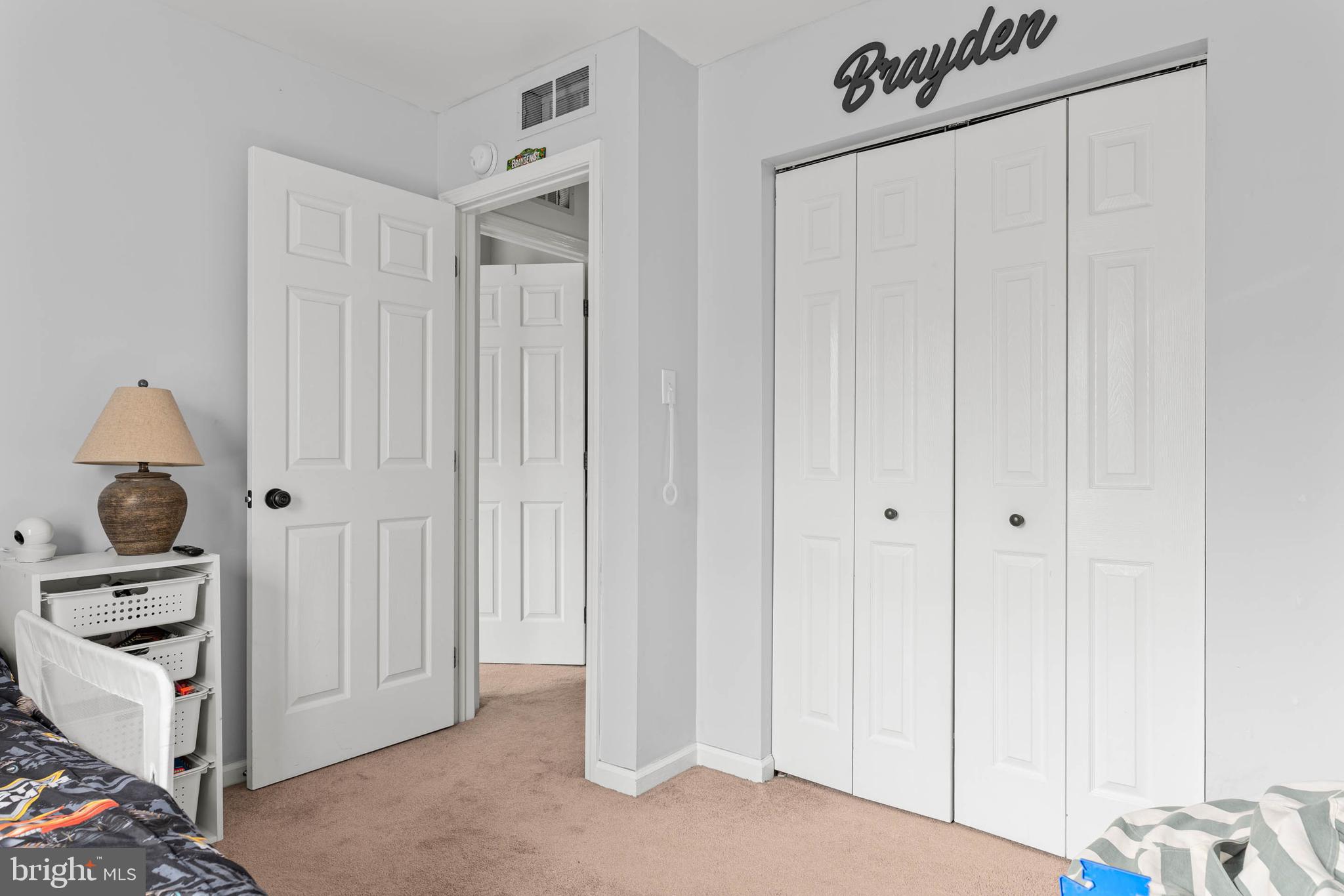 CHERRY TREE KNOLL - Residential