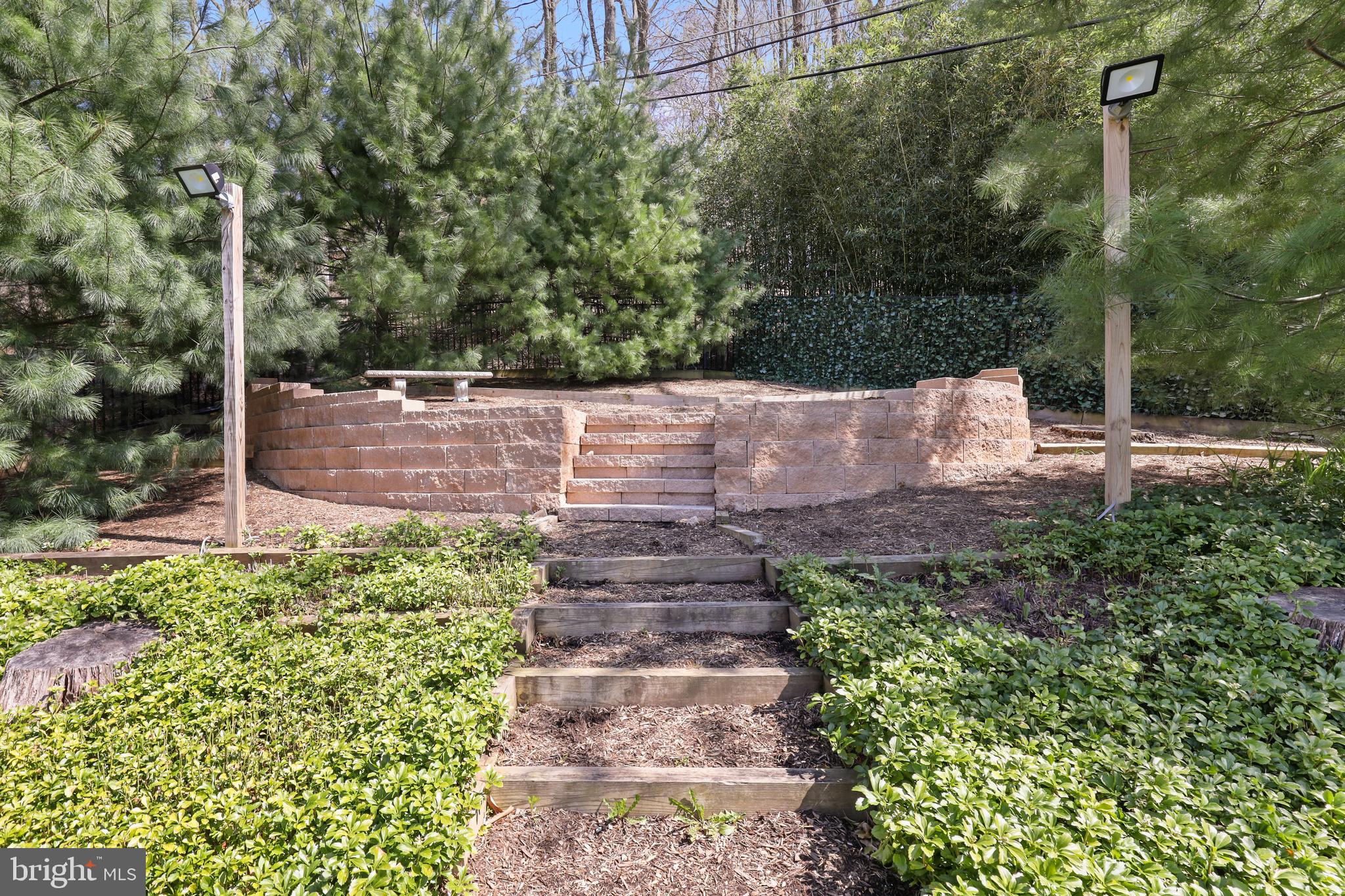 HAMPTON - Residential