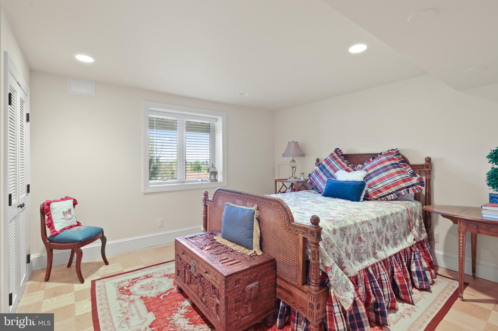 HAMPTON - Residential