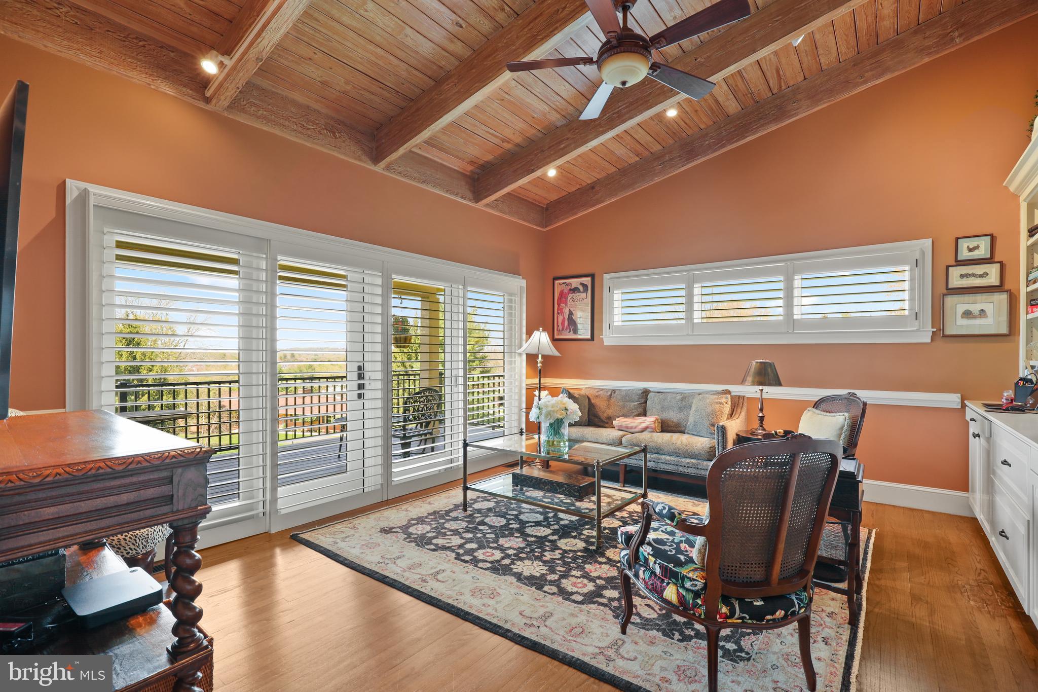 HAMPTON - Residential