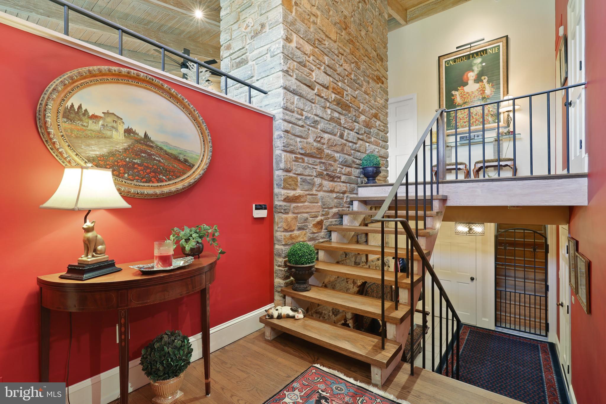 HAMPTON - Residential