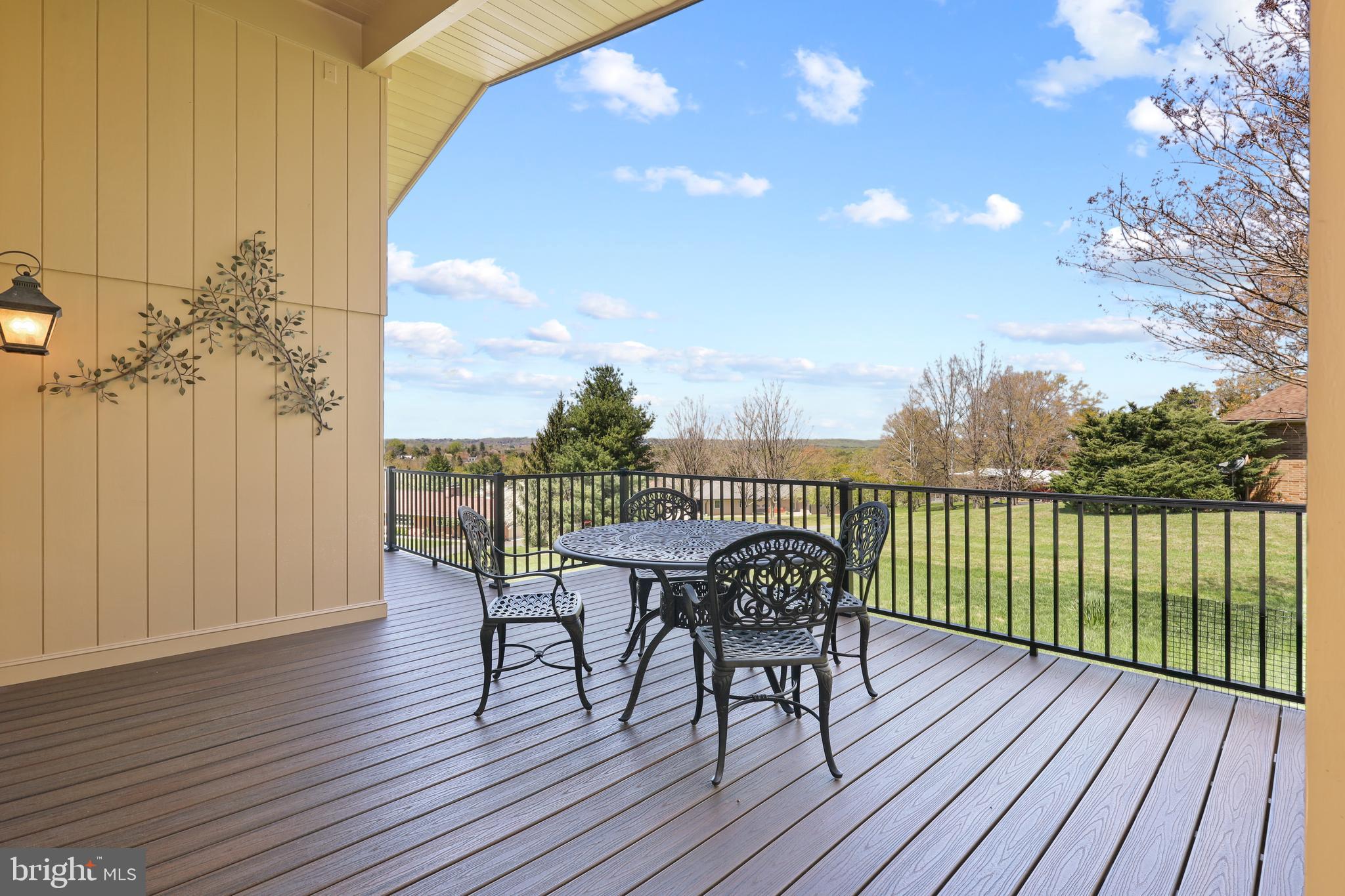 HAMPTON - Residential